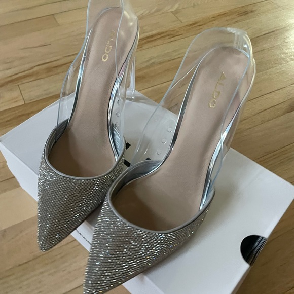 Aldo x Cinderella heels, size 9 these are a 4 inch heel beautiful shoe - Picture 15 of 16